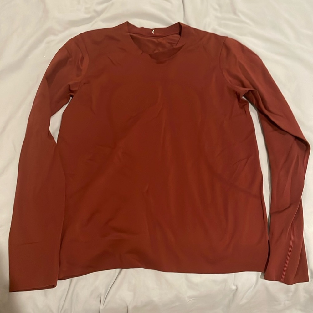 Lululemon long sleeve top size4